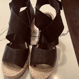 Eileen Fisher Willow Wedge Espadrille - size 9 - Black